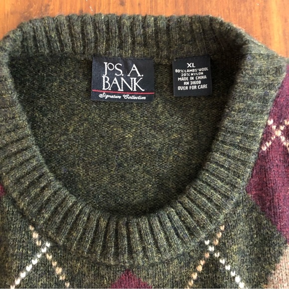 JOS A BANK Lambs Wool Mens Argyle SWEATER XL Forest Green Maroon Red Crew Neck - Picture 5 of 10